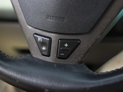Used 2004 Saturn Vue 2WD V6 image 26