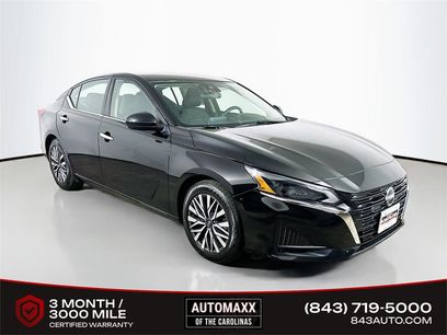 Used 2023 Nissan Altima 2.5 SV