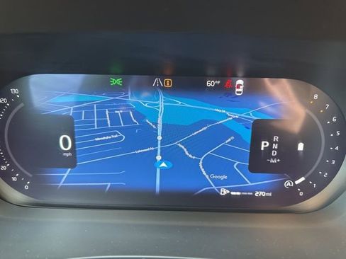 Certified 2025 Volvo XC60 B5 Plus w/ Climate Package AWD/4WD image 21