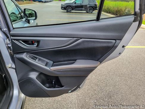 Used 2023 Subaru Crosstrek 2.5i Limited w/ Moonroof Package AWD/4WD image 30