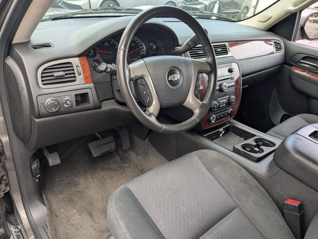 Used 2011 Chevrolet Tahoe LS w/ Convenience Package RWD image 9