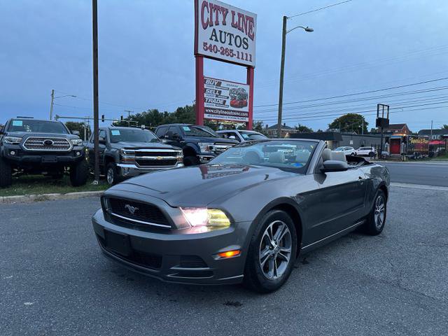 Used 2014 Ford Mustang Premium RWD image 9