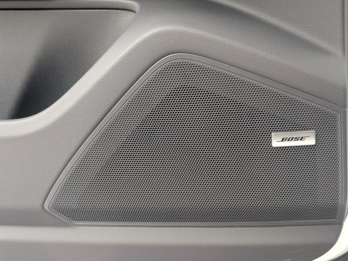 Used 2025 Porsche Cayenne E-Hybrid image 14