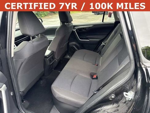 Used 2024 Toyota RAV4 LE AWD/4WD image 16