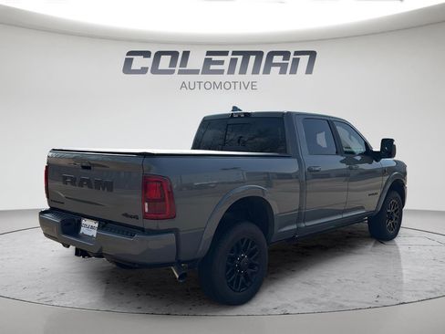Used 2025 RAM 2500 Limited AWD/4WD image 5