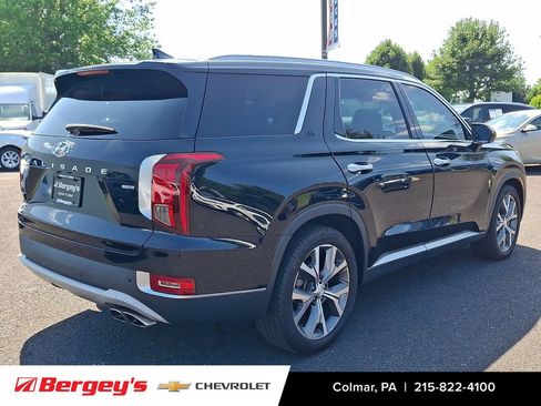 Used 2022 Hyundai Palisade SEL w/ 8P Bench Seat Package AWD/4WD image 5