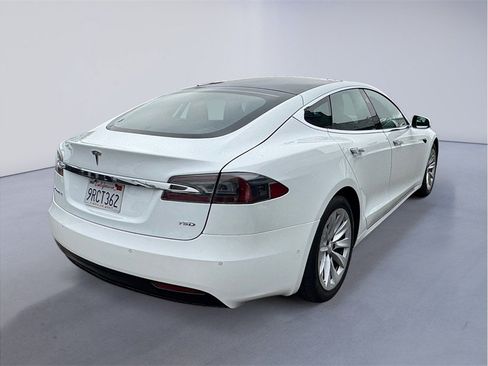 Used 2018 Tesla Model S 75D AWD/4WD image 6