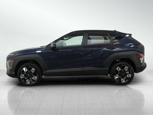 Used 2024 Hyundai Kona SEL image 2