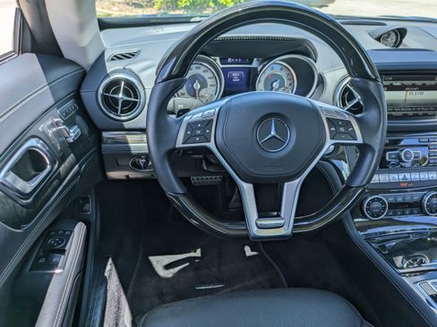 Used 2015 Mercedes-Benz SL 400 image 16