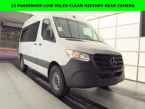 Used 2025 Mercedes-Benz Sprinter 2500 image 6
