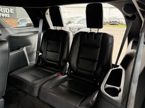 Used 2018 Ford Explorer Sport w/ Equipment Group 401A AWD/4WD image 12
