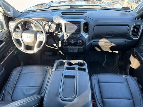 Used 2020 Chevrolet Silverado 2500 LT w/ Convenience Package image 22