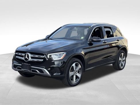 Used 2020 Mercedes-Benz GLC 300 4MATIC image 3