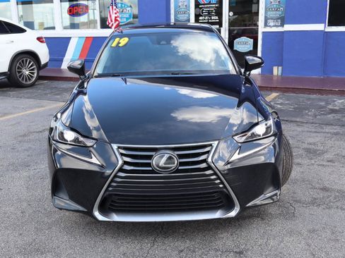 Used 2019 Lexus IS 300 RWD image 8