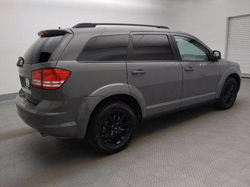 Used 2020 Dodge Journey SE w/ Blacktop Package image 10