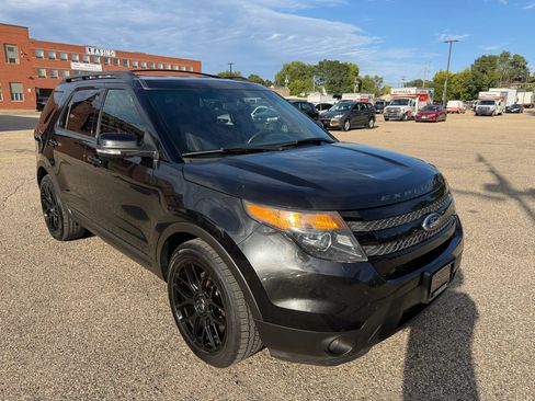 Used 2015 Ford Explorer Sport w/ Equipment Group 401A AWD/4WD image 7