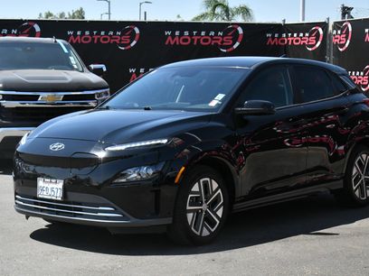 Used 2023 Hyundai Kona SE w/ Cargo Package