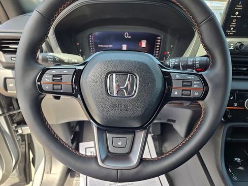 New 2026 Honda Pilot TrailSport image 17
