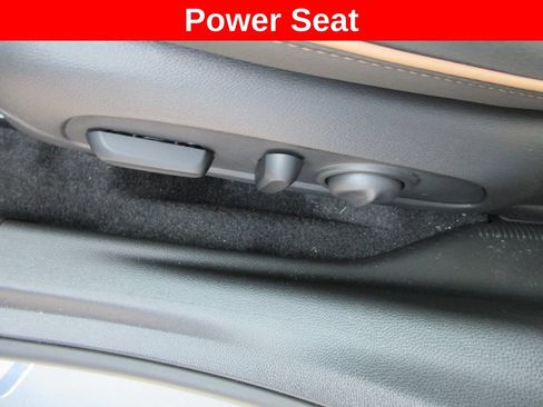 Used 2024 Buick Envista Sport Touring FWD image 24