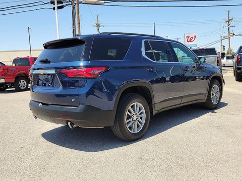 Used 2023 Chevrolet Traverse LT AWD/4WD image 13
