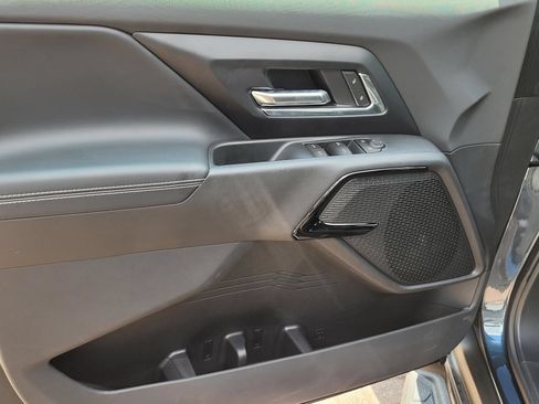 New 2026 Chevrolet Silverado EV LT AWD/4WD image 12