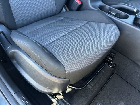 Used 2024 Kia Soul LX w/ Option Group 015 image 13