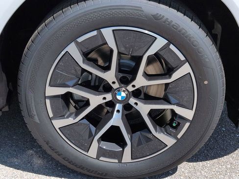 New 2026 BMW X3 xDrive30 w/ Premium Package AWD/4WD image 11