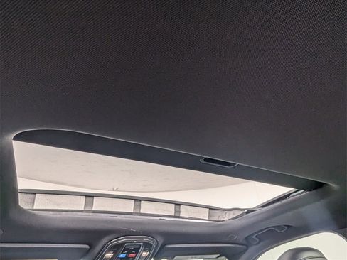 New 2025 Jeep Grand Cherokee Altitude image 24