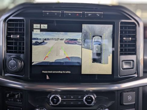 Used 2021 Ford F150 Lariat w/ Max Trailer Tow Package image 13