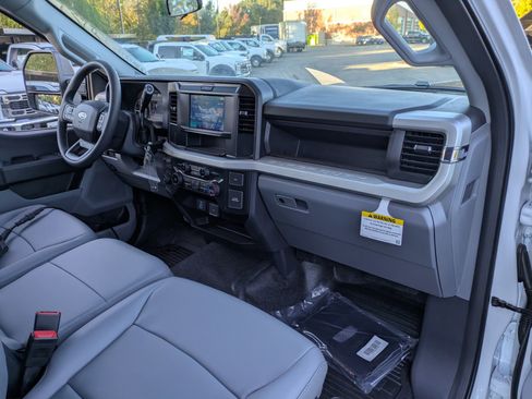 New 2026 Ford F450 XL image 31
