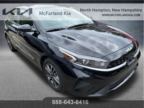 Used 2024 Kia Forte LXS FWD image 5