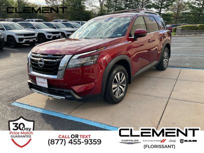 Used 2024 Nissan Pathfinder SL