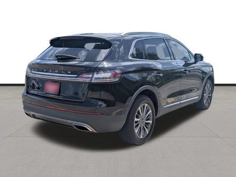 Used 2023 Lincoln Nautilus Reserve w/ Luxury Package AWD/4WD image 5