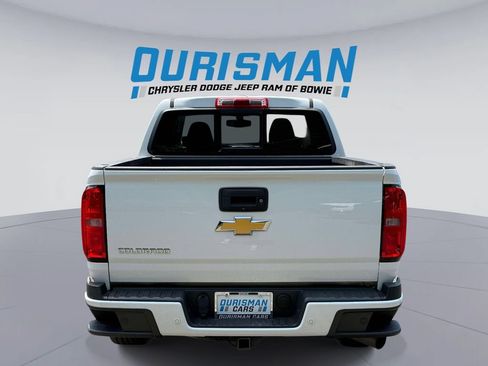 Used 2019 Chevrolet Colorado Z71 AWD/4WD image 3
