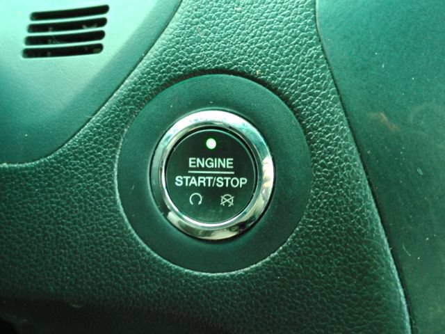 Used 2016 Ford Explorer Limited w/ Equipment Group 303A AWD/4WD image 43