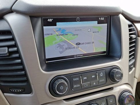 Used 2016 GMC Yukon XL Denali w/ Open Road Package image 20