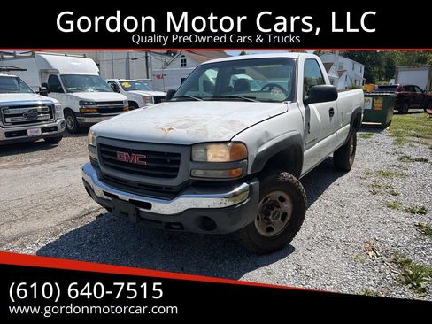 Used 2004 GMC Sierra 2500 W/T RWD image 1