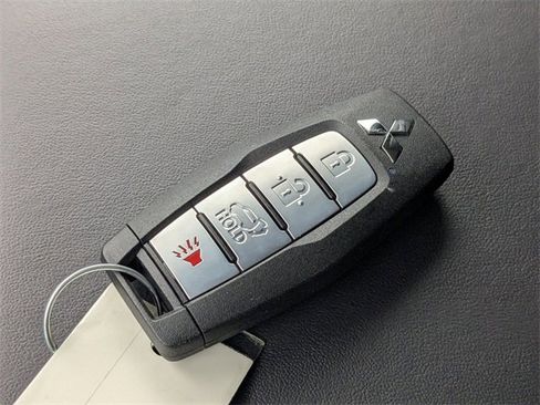 New 2025 Mitsubishi Outlander SEL image 28