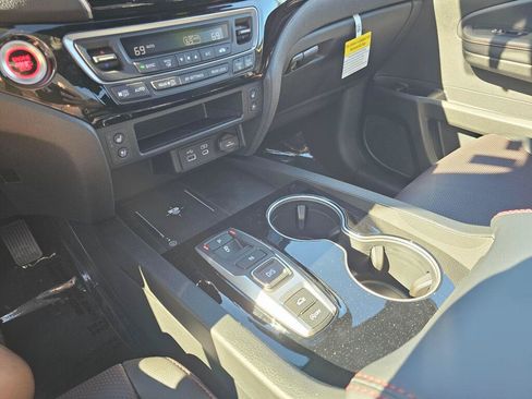 New 2026 Honda Ridgeline Black Edition image 29