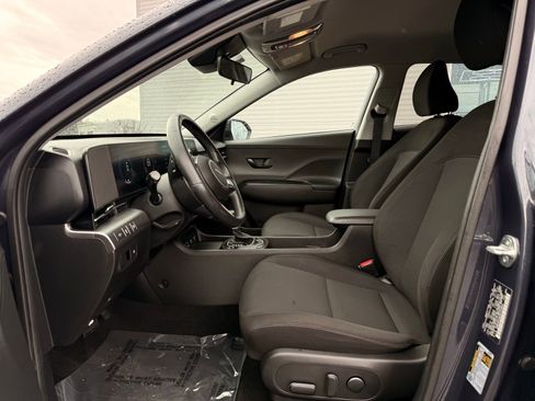 Used 2024 Hyundai Kona SEL image 21