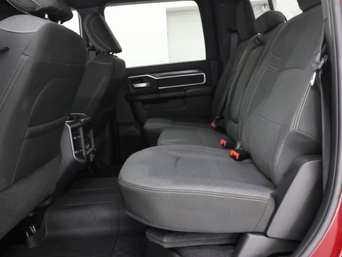 Used 2020 RAM 2500 Big Horn w/ Level 2 Equipment Group AWD/4WD image 9