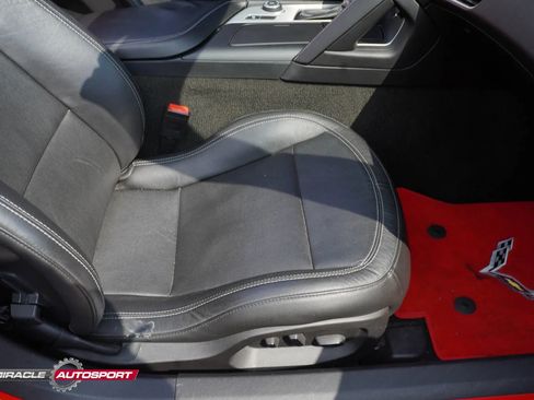 Used 2014 Chevrolet Corvette Stingray Convertible RWD image 28