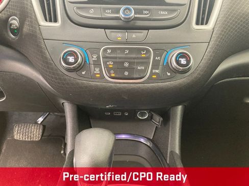 Used 2024 Chevrolet Malibu LT FWD image 9