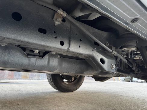 Used 2004 Lexus GX 470 Base 4WD 4dr SUV image 29