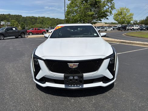 Used 2026 Cadillac CT5 Sport RWD image 2
