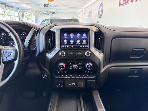 Certified 2022 GMC Sierra 1500 SLT w/ SLT Premium Plus Package AWD/4WD image 19