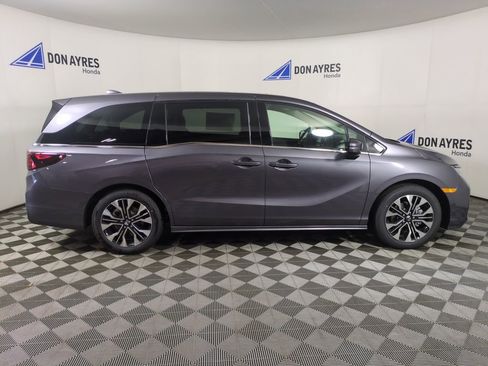 New 2026 Honda Odyssey Elite image 6