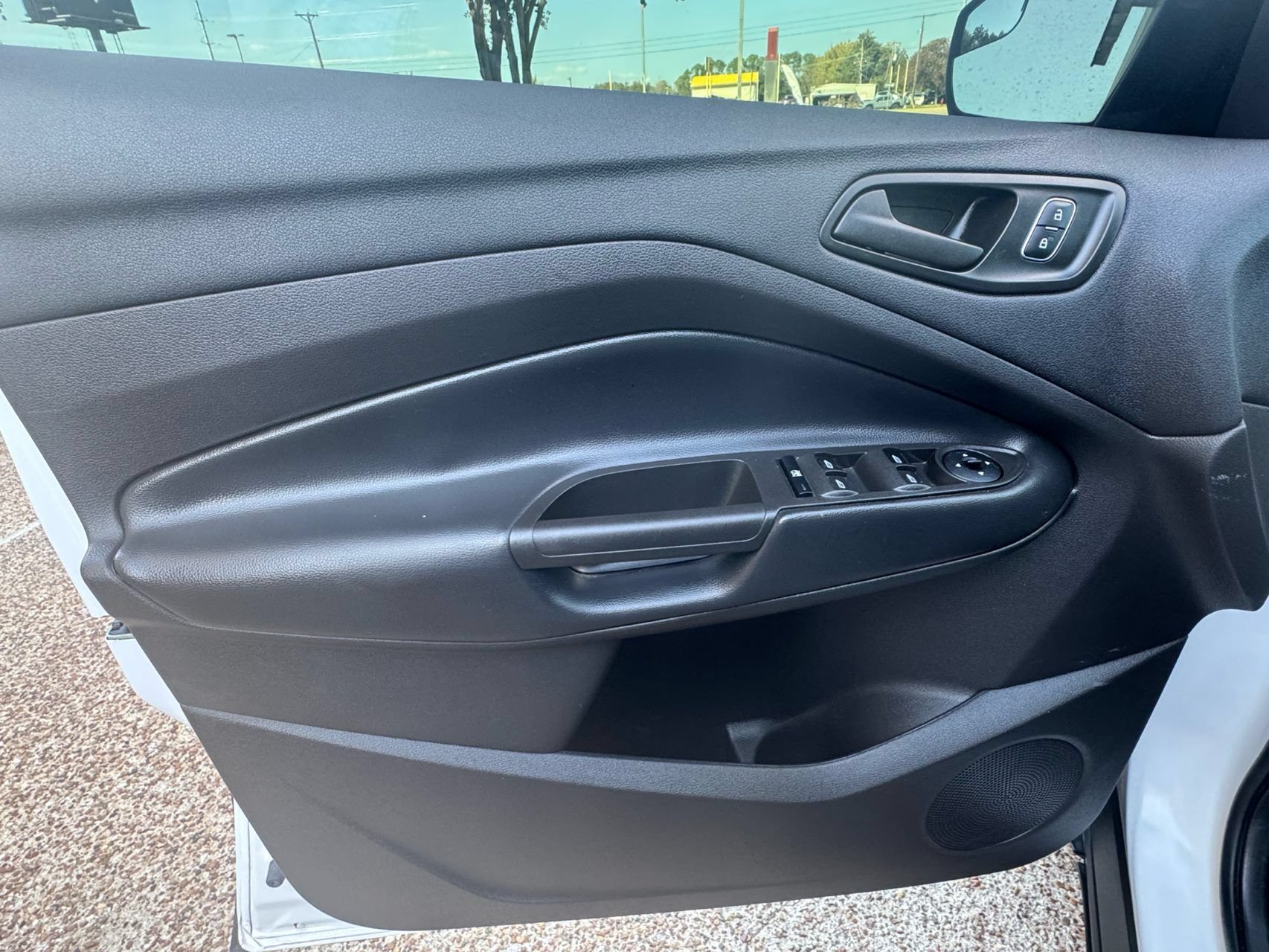 Used 2018 Ford Escape S FWD image 23