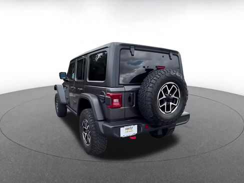 Used 2025 Jeep Wrangler Unlimited Rubicon AWD/4WD image 11