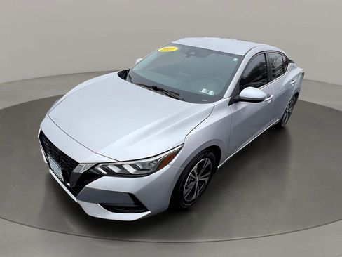 Used 2023 Nissan Sentra SV image 2